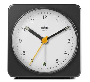 Sort vekkeklokke med lydløs sekundviser, selvlysende og to alarmer - Braun Alarm Clock BC03BW